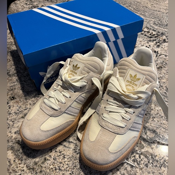 Adidas Samba XL men’s 10.5 w/boxworn once Cream and greyish Sneakers